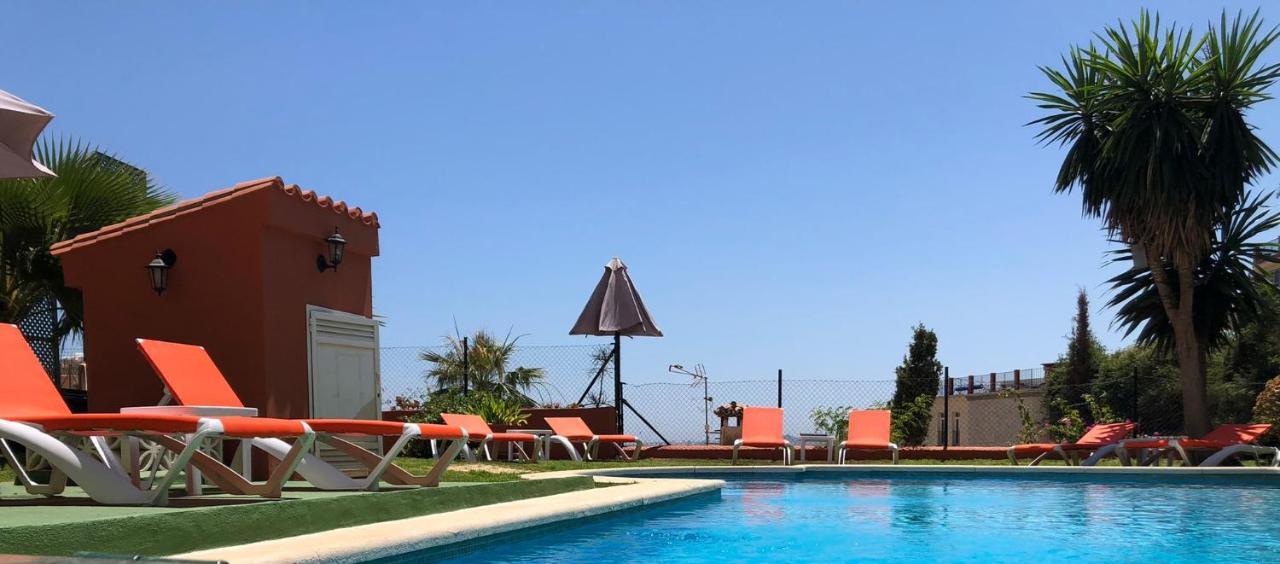 Cozy Rooms In Terraced House Fuengirola Εξωτερικό φωτογραφία