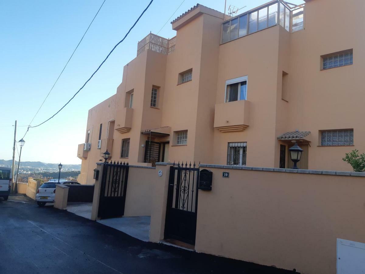 Cozy Rooms In Terraced House Fuengirola Εξωτερικό φωτογραφία